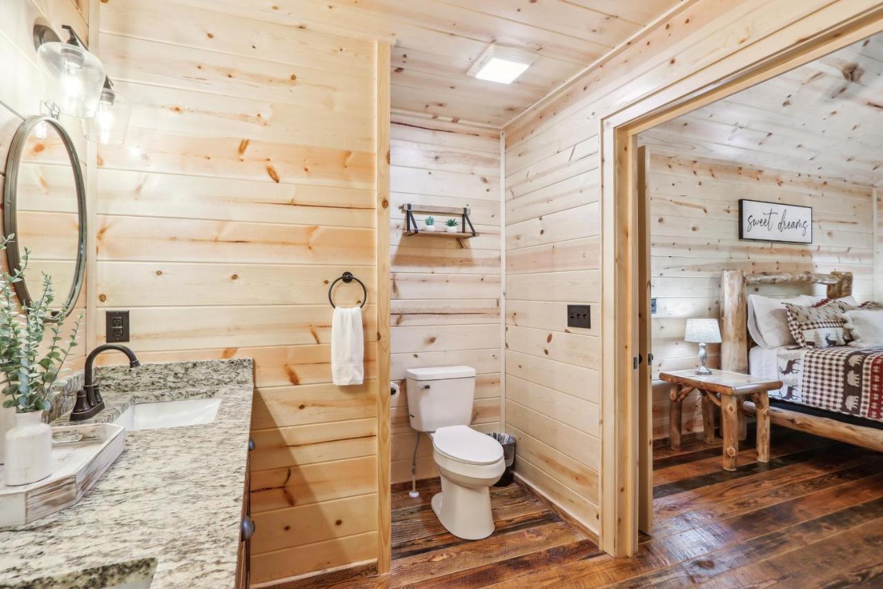 Private Murphy Cabin Rental With Wraparound Porch! Bagian luar foto