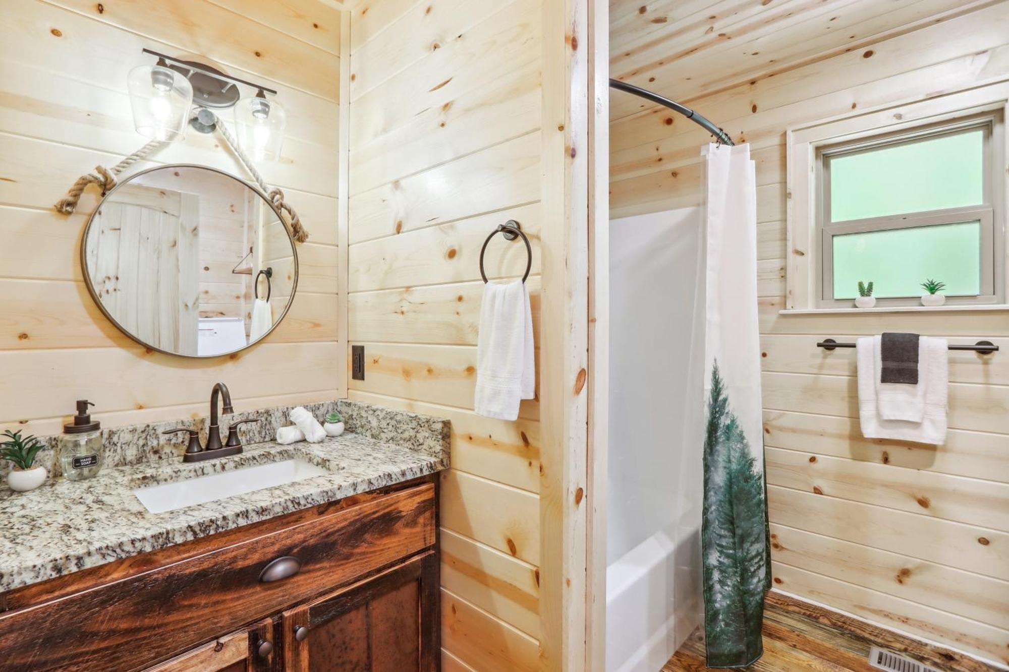 Private Murphy Cabin Rental With Wraparound Porch! Bagian luar foto