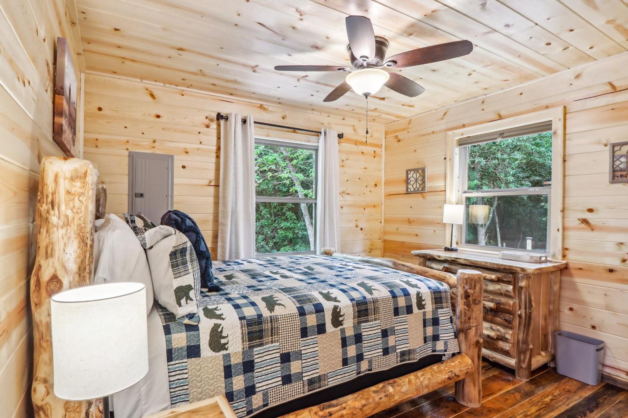 Private Murphy Cabin Rental With Wraparound Porch! Bagian luar foto